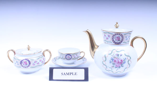 Limoges porcelain Haviland teaset (23 pieces)