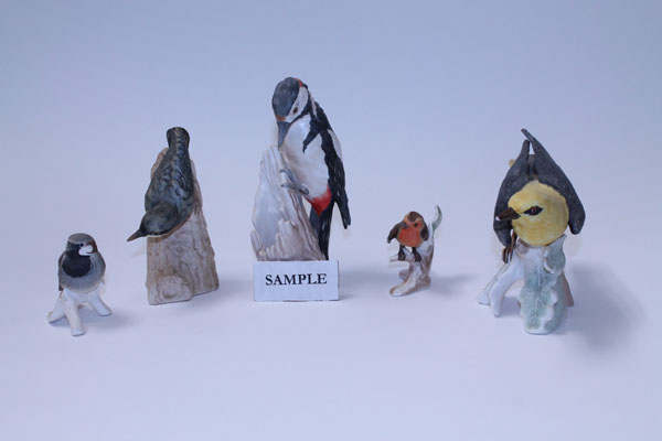 Selection of Goebel bird ornaments (10)