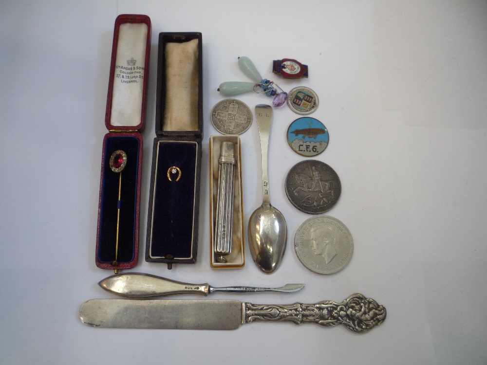 A BAG OF MIXED SILVER, stick pins etc