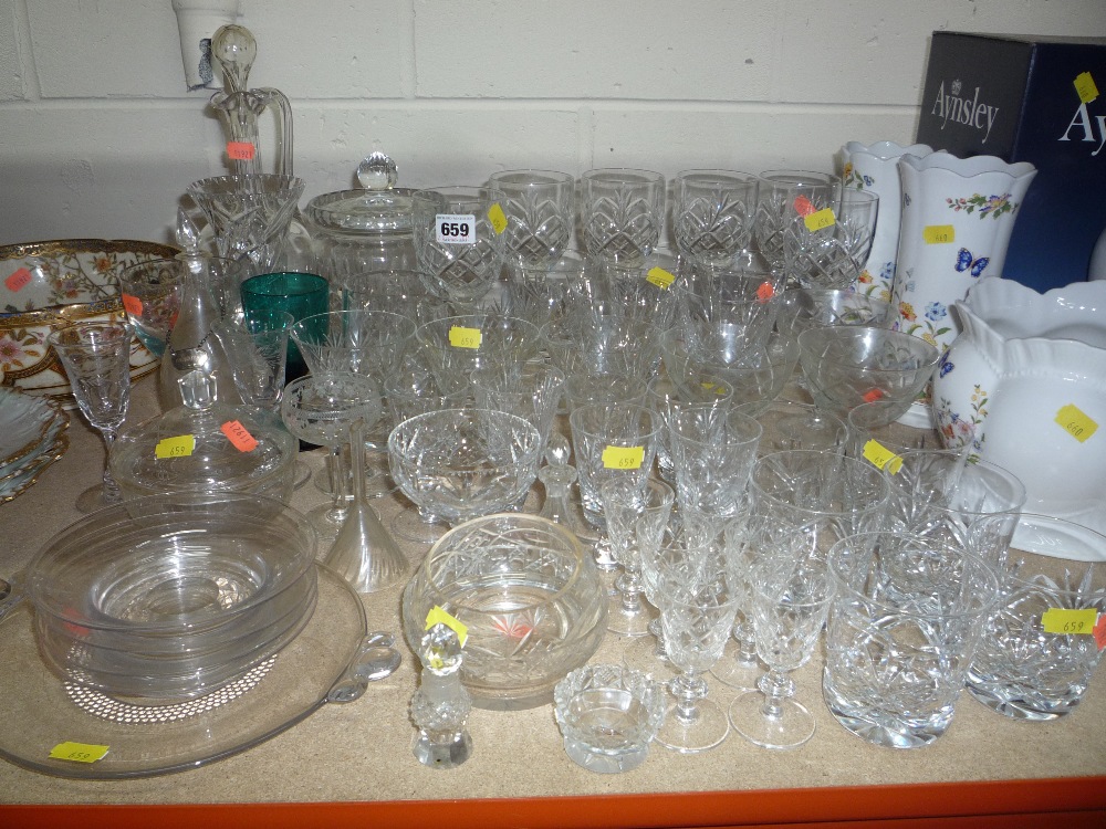 VARIOUS PIECES OF CUT GLASS ETC