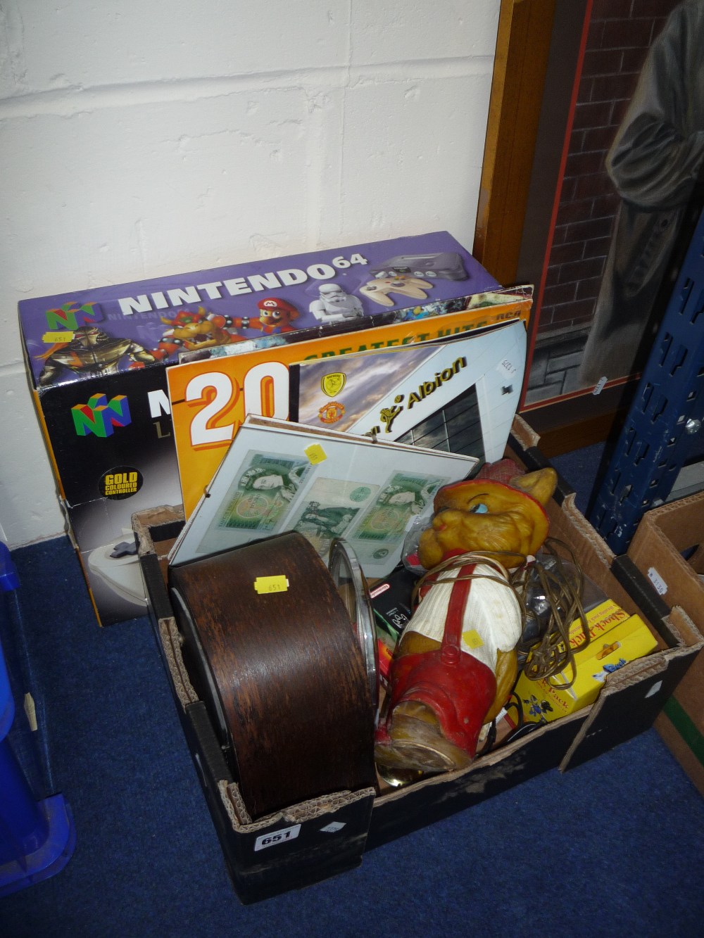 VARIOUS SUNDRIES, `Nintendo 64`, mantel clock (key and pendulum), framed banknotes, picture of Local