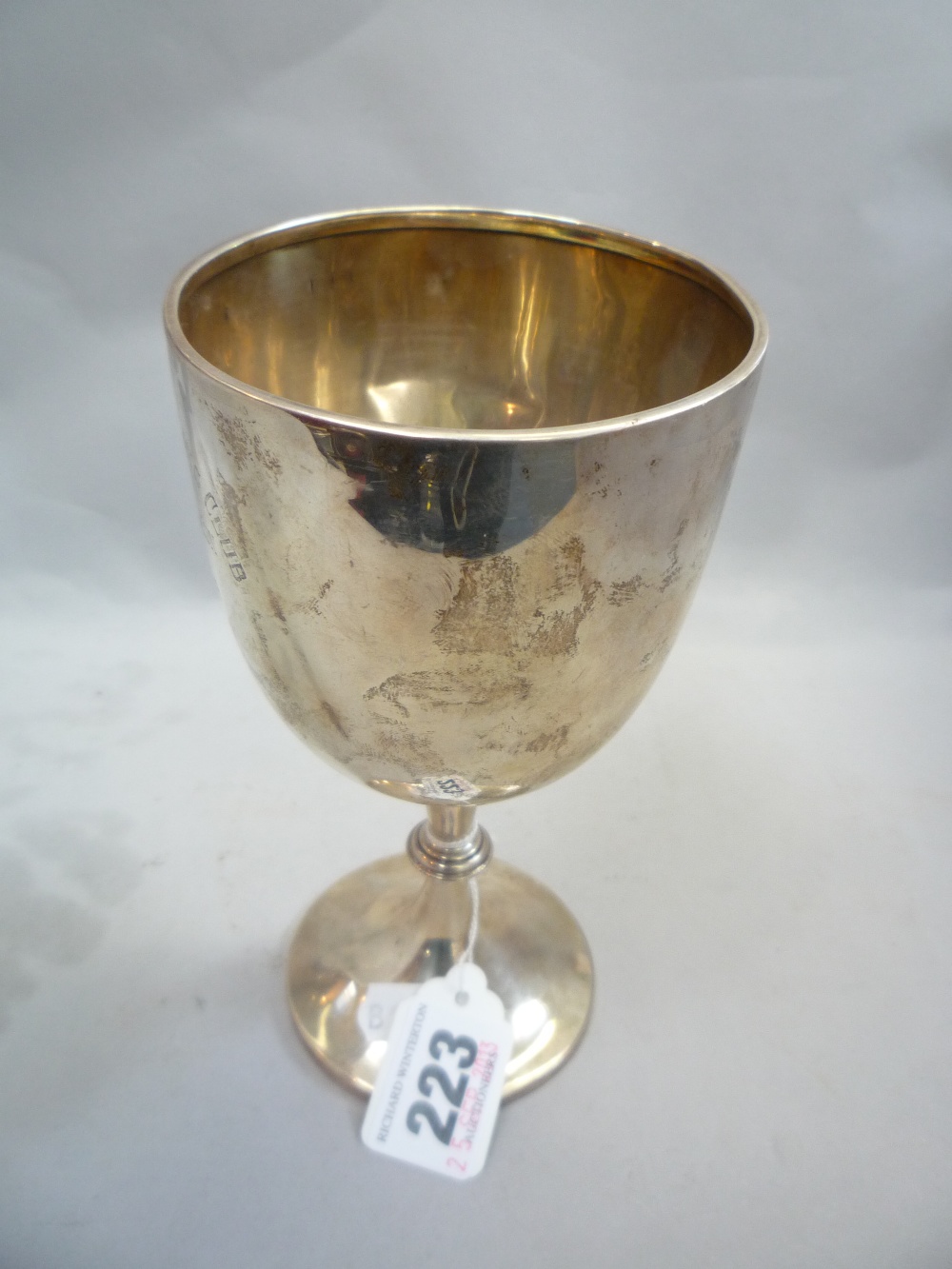 A SILVER CHALICE, Birmingham 1933 (approximately 122g)