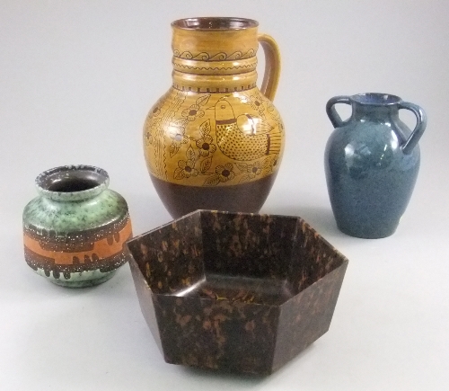 A miscellaneous collection of studio pottery wares, 20th century, to include a Lucie Rae style bowl,