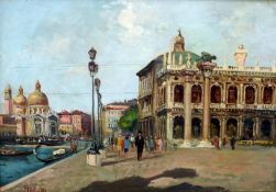 MARINI (20th century) Italian St. Peters Square, Venice Oil on canvas Signed 68 .5 x 48.5 cms,