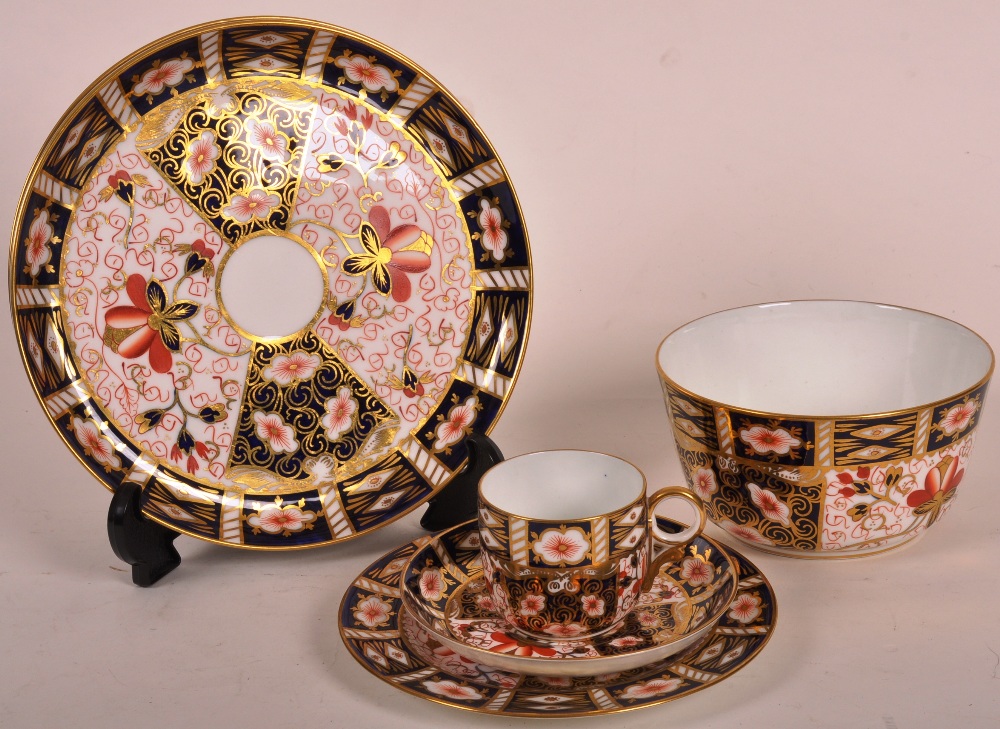 Royal Crown Derby Imari pattern 2451 twelve place teaset etc