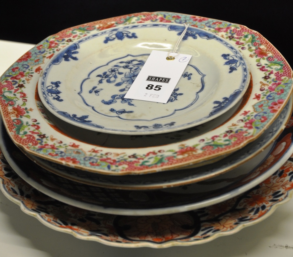 Collection of seven Chinese 18th and 19th century plates (a/f) (7)