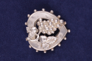 Sterling silver hallmarked heart shaped brooch
