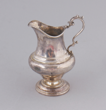 Silver cream jug Sheffield 1896 11 cm. high