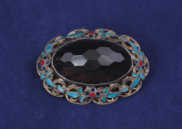 Vintage Chinese export gilt silver and enamel brooch