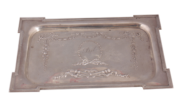 Silver serving tray with floral swag and trophy decoration. Birmingham 1906. Retailer`s mark