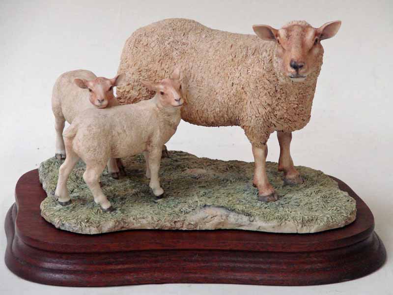 A Border Fine Arts sculptural model, Charollais Ewe and Lambs, limited edition 227 of 750, signed