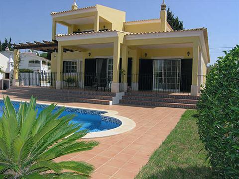 Portuguese Luxurious Villa Break.  Luxurious three bedroom Villa in Carvoeiro, Western Algarve,