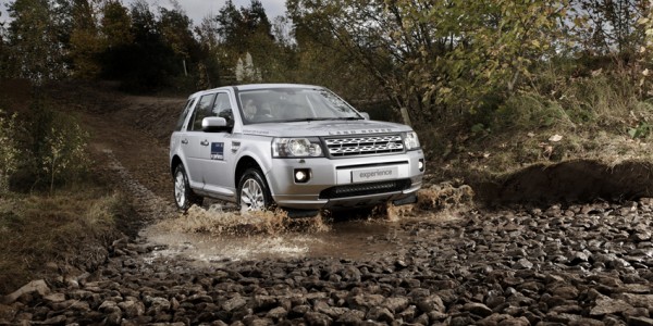 Landrover Off-Road Experience.   An amazing half-day experience at Land Rover Solihull’s off-road