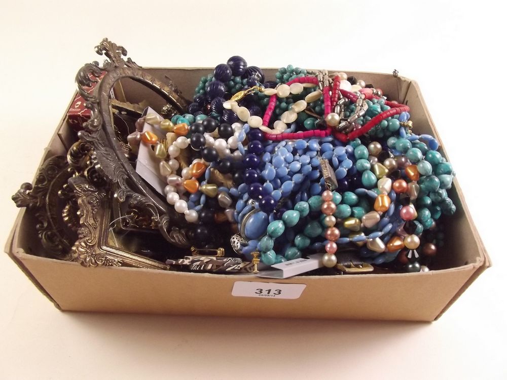 A box of costume jewellery