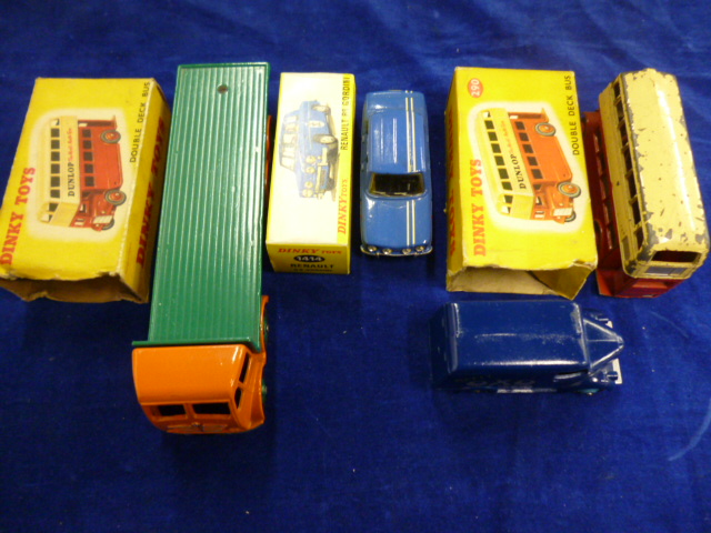 Dinky Toys: 290 Double Deck Bus, 1414 Renault R8 Gordini, in original boxes, with loose Foden