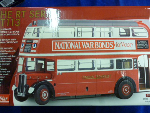 Sun Star 1:24 AEC RT113, 2920, limited edition 0872/2999, FXT 288, in original box with certificate,