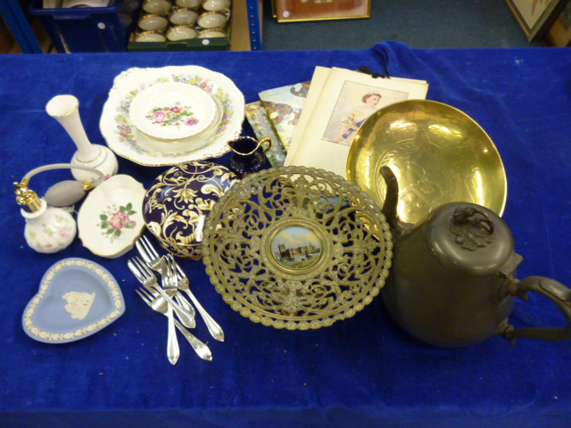 A group of decorative china including Wedgewood, Royal Doulton and others together with other