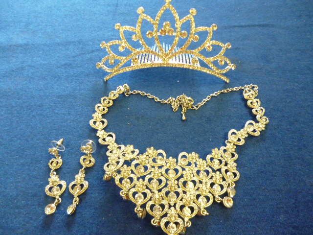 A paste set girls prom necklace, tiara and earring (4) NO LIVE BIDDING FOR THIS SALE