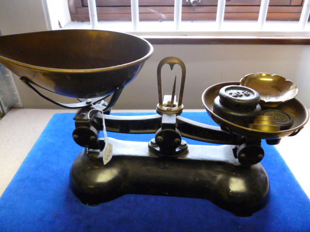 A set of Librasco scales, together with several weights (Qty) NO LIVE BIDDING FOR THIS SALE