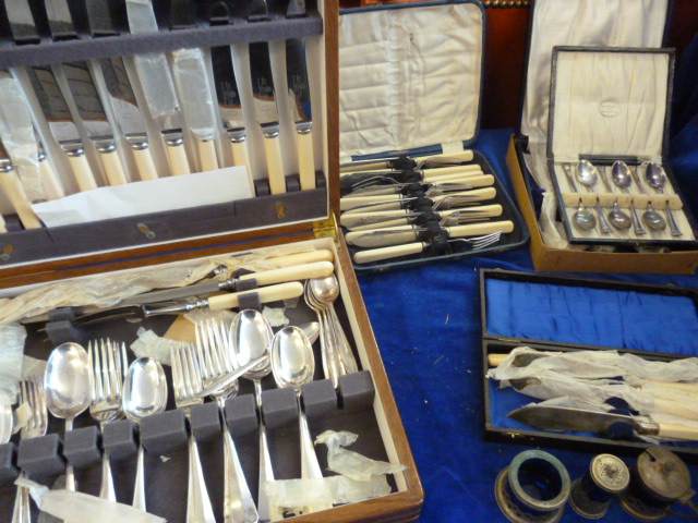 A canteen of plated cutlery , together with other flatware (qty) NO LIVE BIDDING FOR THIS SALE