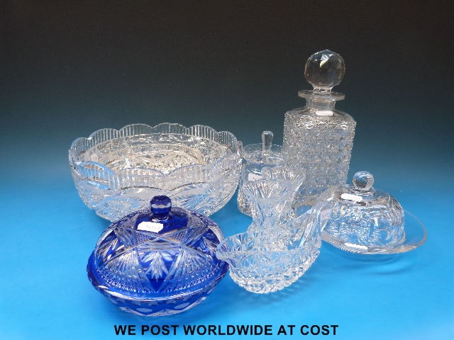 Collection of glass including Edinburgh crystal overlaid lidded bowl etc