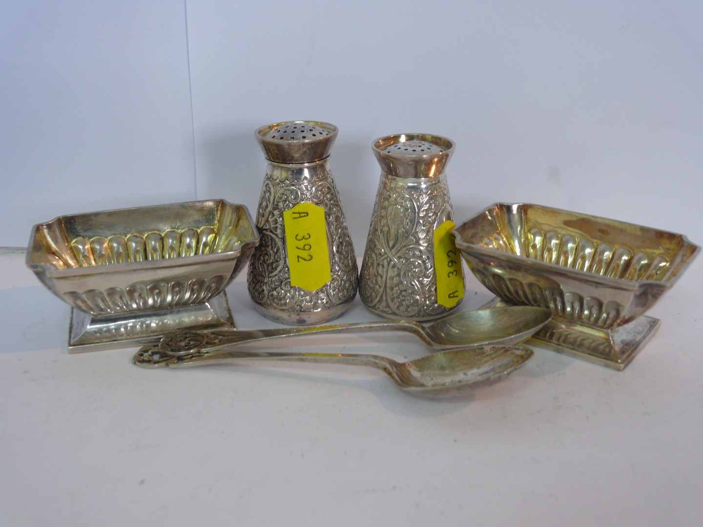 A pair of Victorian rectangular silver salts, having gilded interiors by Mark Wallis, Sheffield