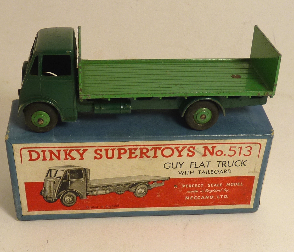 DINKY - no.513 Guy Flat Truck with tailboard, dark green/mid green, in box ++box vg lorry fair/good