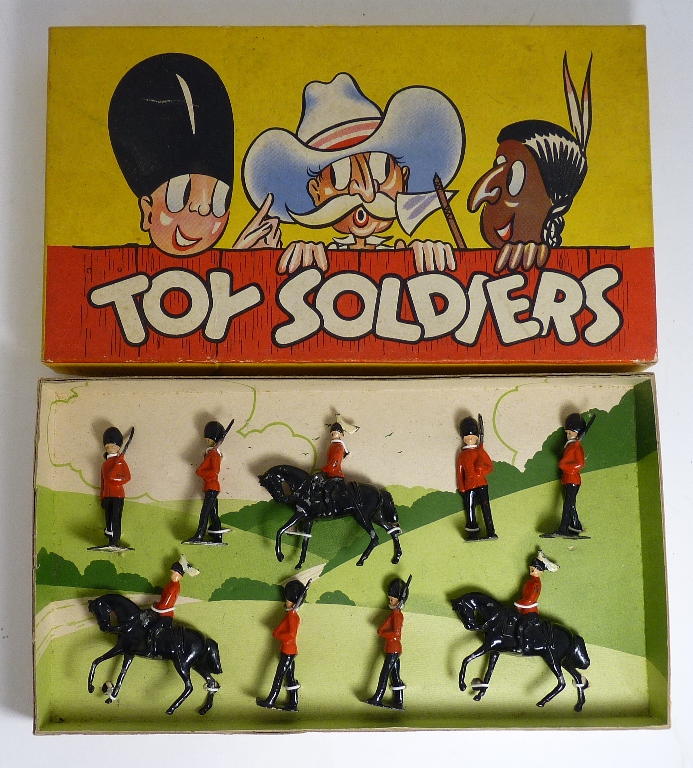 BRITAINS - Toy Soldiers, no.2 quality, in original box still fastened to pictorial base