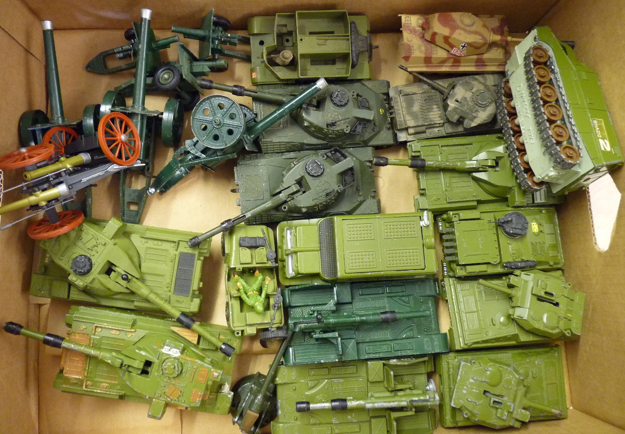 DINKY & CORGI - a quantity of tanks and field guns, Shado 2, US Jeep and others (a lot)