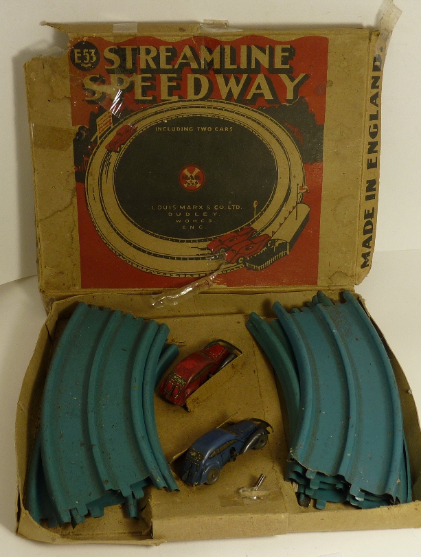 Louis Marx & Co - Streamline Speedway, racing game with two small clockwork tinplate cars, a key and