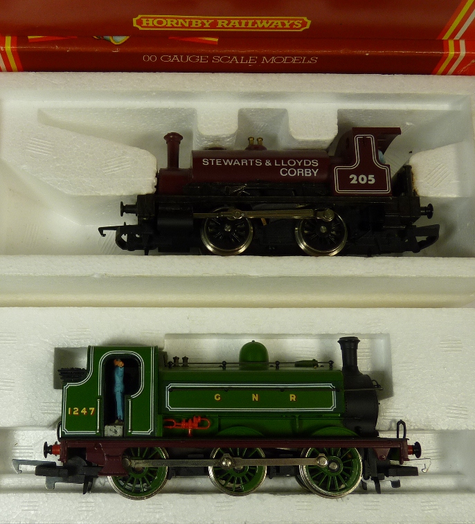 HORNBY RAILWAYS - R396 GNR 0-6-0ST loco no.1247, green, boxed together with R752 "Stewarts & Lloyds"