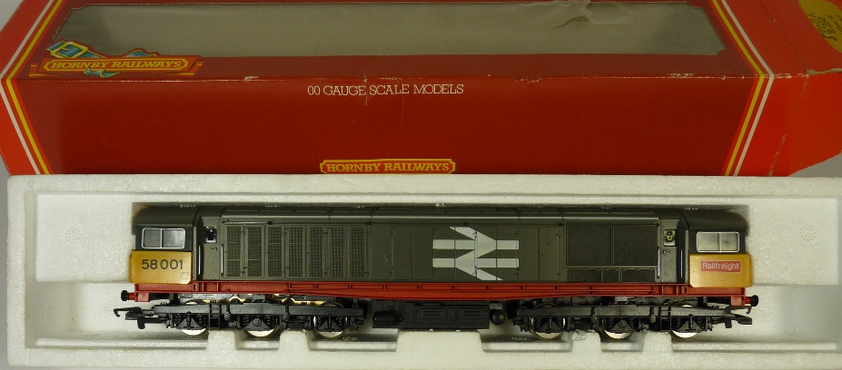 HORNBY RAILWAYS - R250 BR class 58 Co-Co Diesel loco Railfreight no.58001, boxed ++loco near mint,