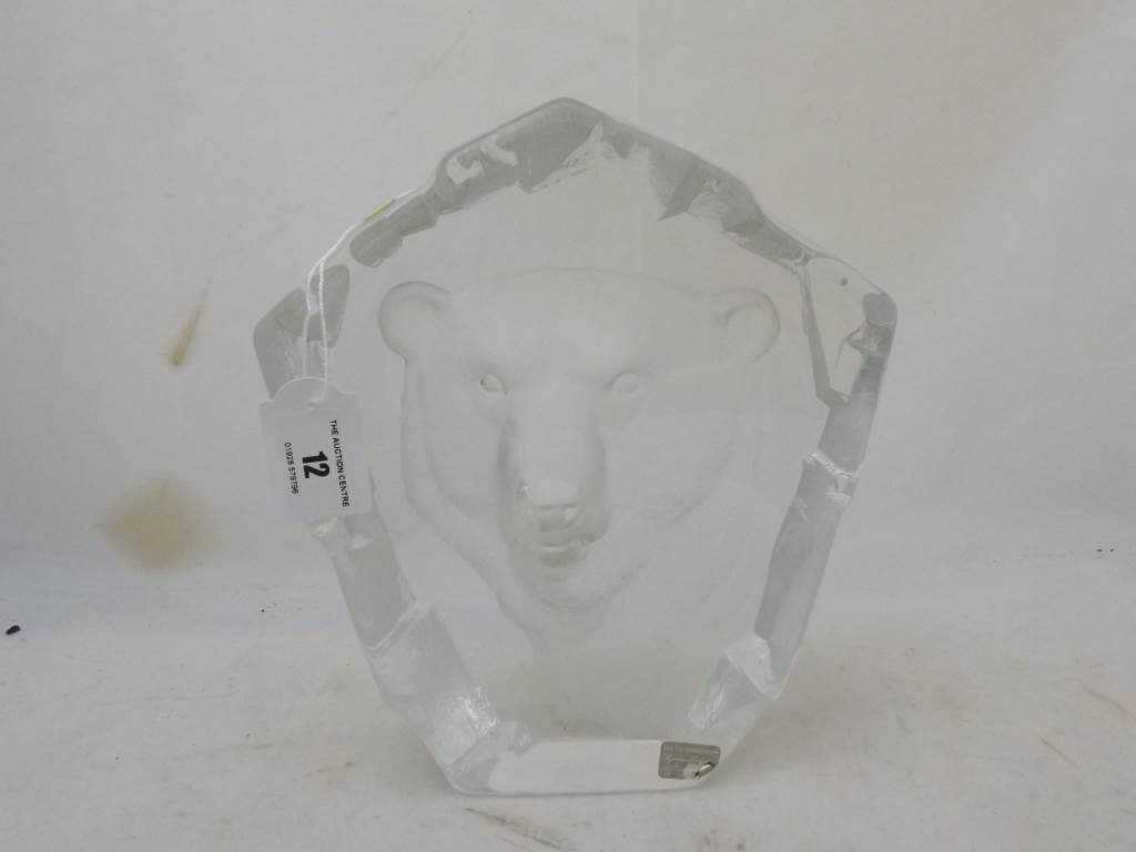 A art glass sculpture Mats Jonasson with relief decoration depicting a polar bear 22.5cm (h)