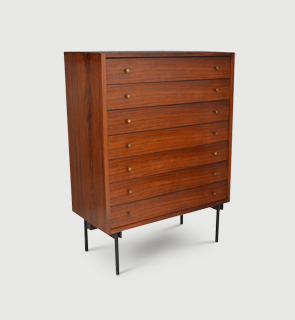 Rosewood chest of drawers Italy c,1960 seven drawer rosewood chest with lacquered brass pulls and