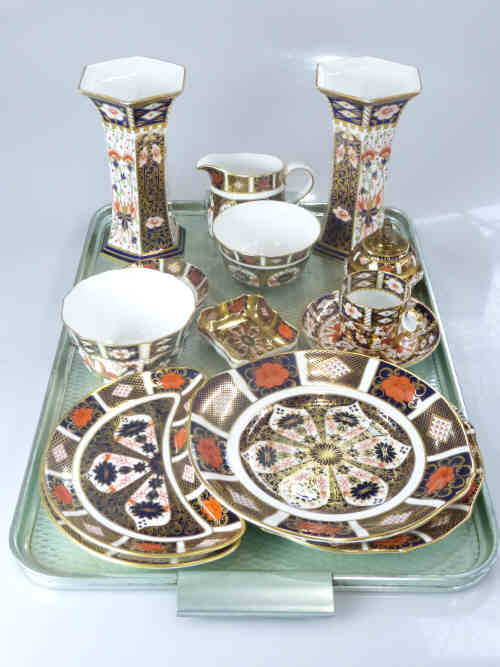 Collection of Royal Crown Derby Imari Pattern Ceramics including Pair of Vases, Sugar and Cream Jug,