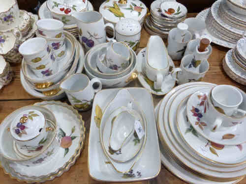 A Large Quantity of Royal Worcester Evesham Dinner Ware