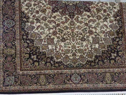 Beige Ground Keshan Rug, 1.70m x 1.25m