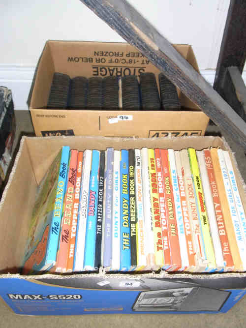 Seven Volumes of Lloyds Encyclopaedia, Dictionary, Beano, Dandy and Other Annuals