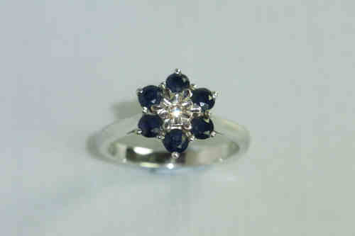 18kt White Gold Diamond and Sapphire Cluster Ring