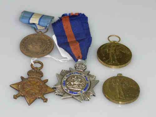 Temperance Association Medal, UN Medal, Two Great War for Civilisation Medals and a 1914-15 Star (