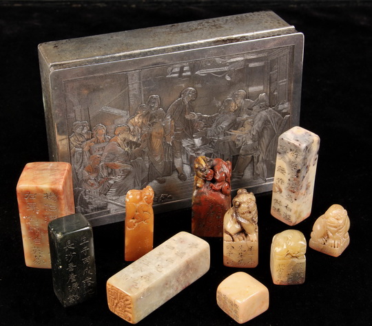 (10) CHINESE SEALS IN EUROPEAN SILVERPLATE BOX - 19th-20th c Soapstone Seals of various colors,