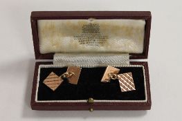 A pair of 9ct gold cufflinks, 8.2g. (2) CONDITION REPORT: Good condition.