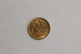 A gold half Sovereign - 1913. CONDITION REPORT: Good condition.