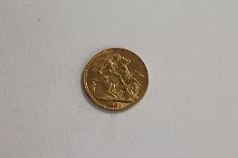 A gold Sovereign - 1911. CONDITION REPORT: Good condition.