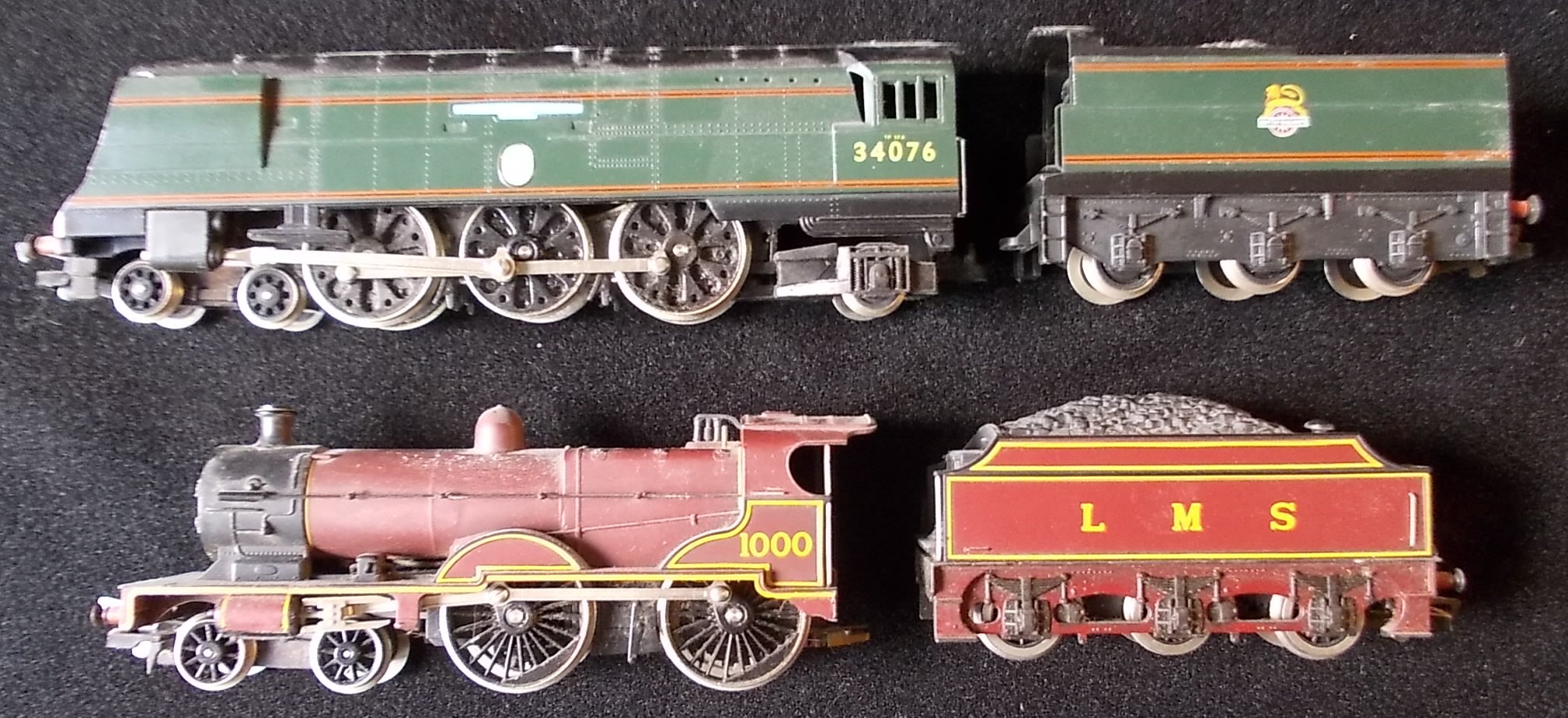 (2) Hornby. 4-6-2 loco & tender. 34076 ‘41 Squadron’, green, B.R.; 4-4-0 loco & tender. 1000, red.