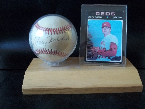 BASEBALL, selection, inc. signed baseball by Gary Nolan, in plastic case and mounted with 1971 Topps
