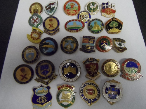 BOWLS, selection of enamelled metal club lapel badges, EX, 32*