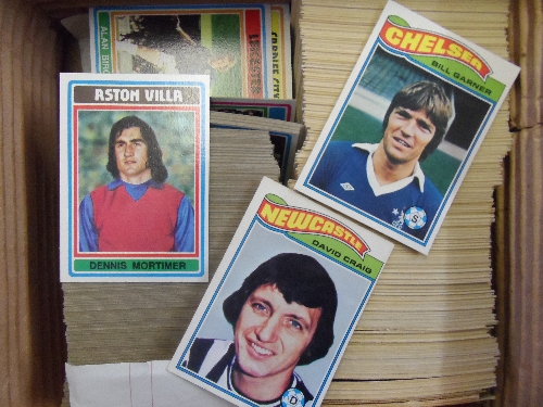 Cigarette Cards - TOPPS, Football, 1976 (320), 1978 (400), possibly complete, VG to EX, 720*