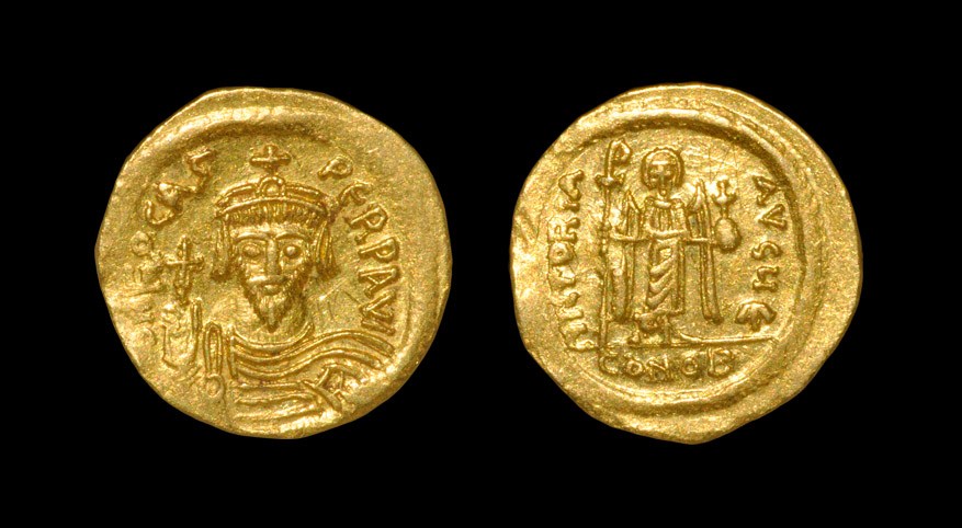 Byzantine Phocas - Angel Gold Solidus 602-610 AD, Constantinople mint. Obv: dN FOCAS PERP AVG (G