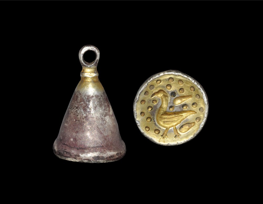 Post Medieval Silver-Gilt Seal Matrix Weight 17th century AD . A silver-gilt conical weight with